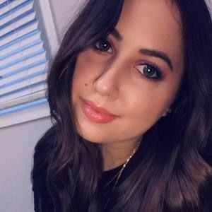 Meet your Posher, Marisa